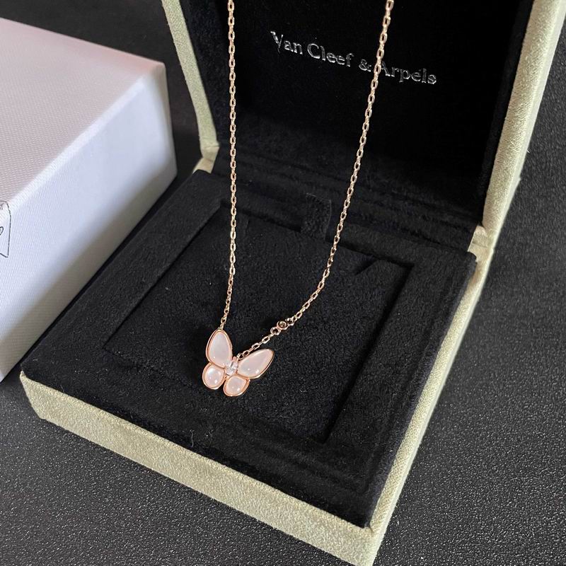 Van Cleef & Arpels necklace 08yxs07